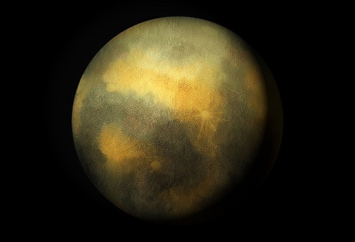 En rund himlakropp. Halva klotet är täckt i mörker. Det som syns är fläckigt och på några ställen syns små kratrar.