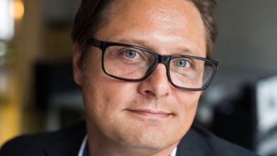 Rektorn Mattias Liedholm blir avstängd från jobbet