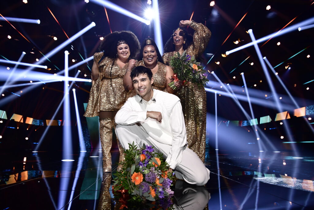 The Mamas och Eric Saade